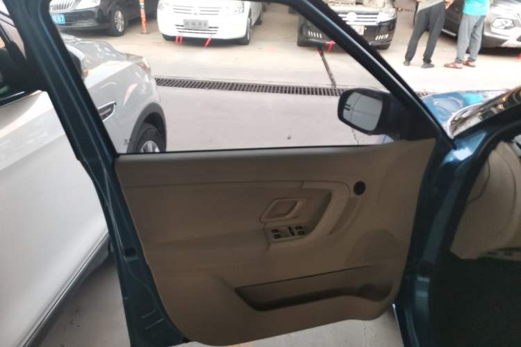 Used Skoda Fabia 2014 1.4L Automatic Crystal Edition Interior 4