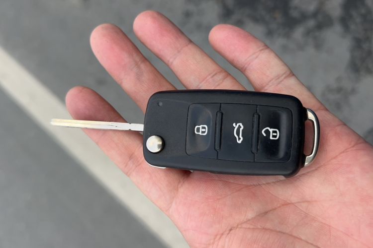 Used Skoda Fabia 2014 1.4L Manual Crystal Edition Interior 4