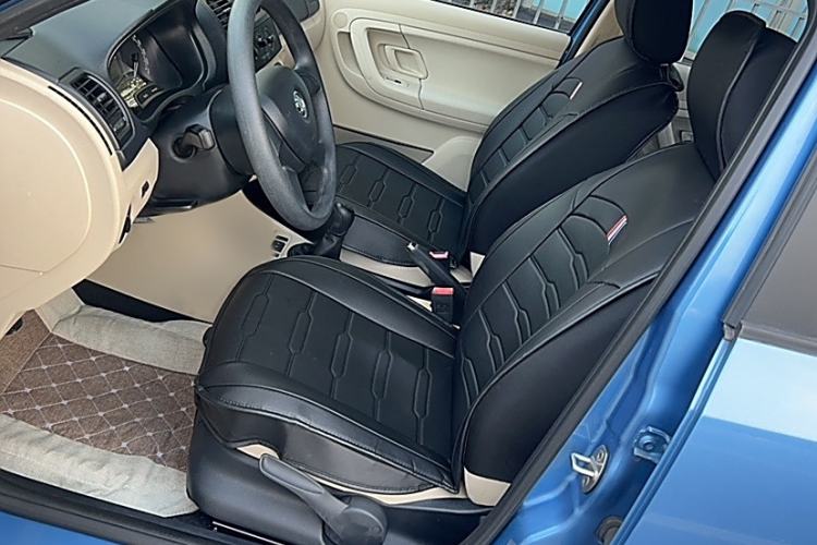 Used Skoda Fabia 2014 1.4L Manual Crystal Edition Left Front Seat