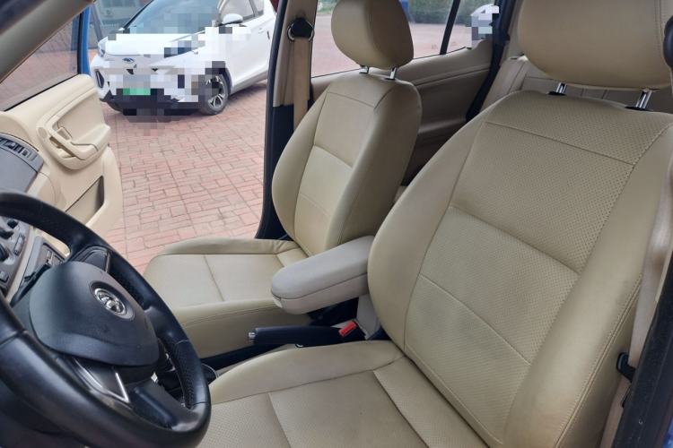 Used Skoda Fabia 2014 1.4L Automatic Crystal Edition Left Front Seat