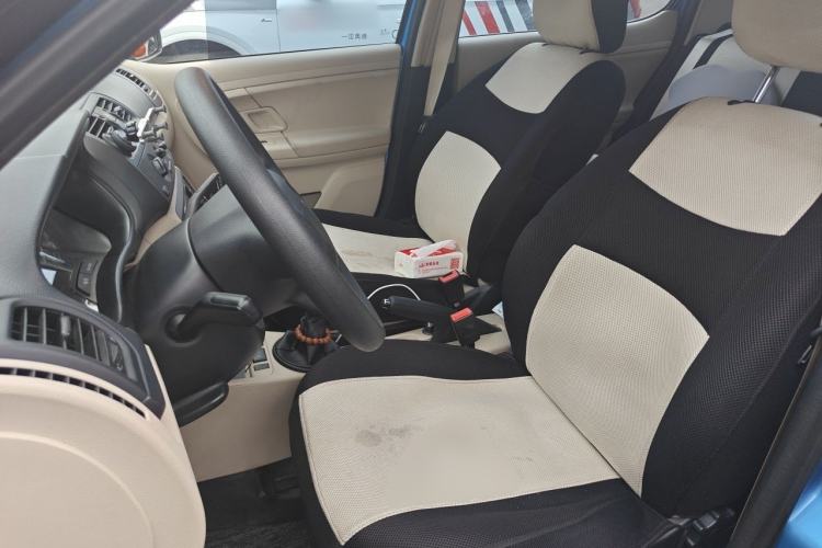 Used Skoda Fabia 2014 1.4L Manual Crystal Edition Left Front Seat