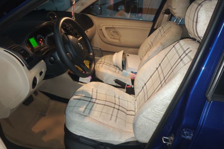 Used Skoda Fabia 2014 1.4L Automatic Crystal Edition Left Front Seat