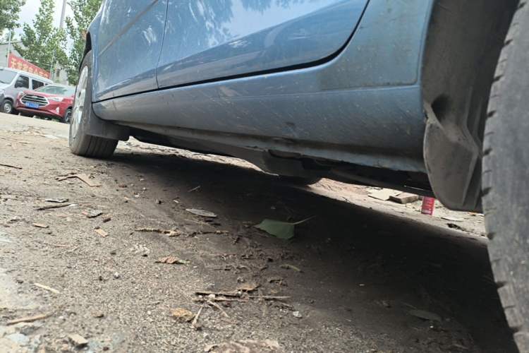 Used Skoda Fabia 2014 1.4L Manual Crystal Edition Left Side Sill
