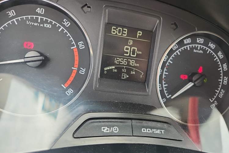 Used Skoda Fabia 2014 1.4L Automatic Crystal Edition Odometer Close Up