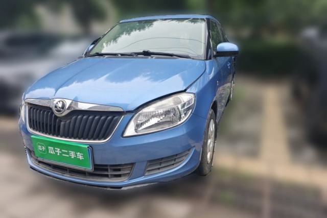 Used Skoda Fabia 2014 1.4L Manual Crystal Edition