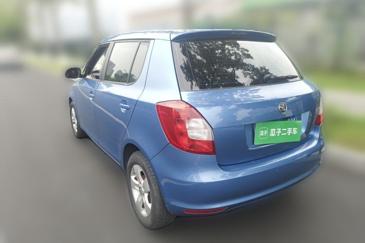 Used Skoda Fabia 2014 1.4L Manual Crystal Edition Rear Left 45 Deg