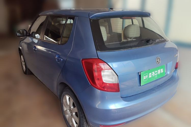 Used Skoda Fabia 2014 1.4L Manual Jingling Edition Rear Left 45 Deg