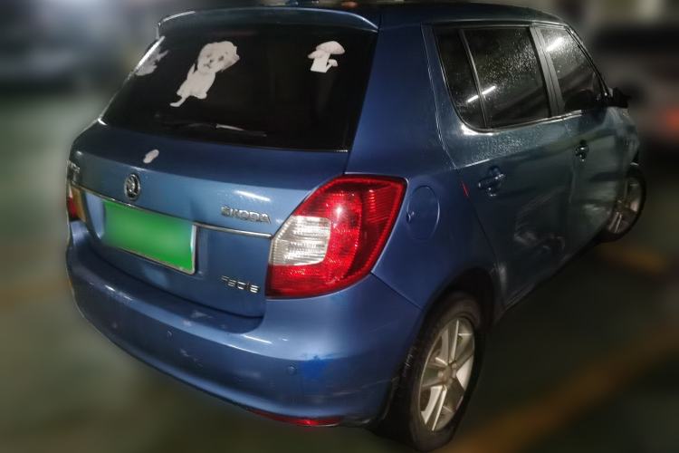 Used Skoda Fabia 2014 1.4L Manual Crystal Edition Rear Right 45 Deg