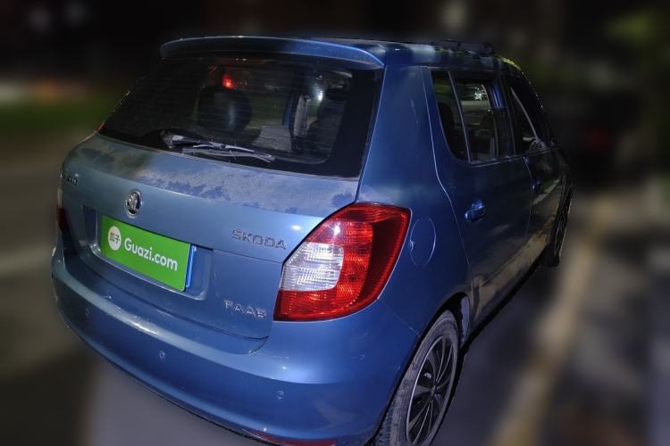 Used Skoda Fabia 2014 1.4L Manual Crystal Edition Rear Right 45 Deg