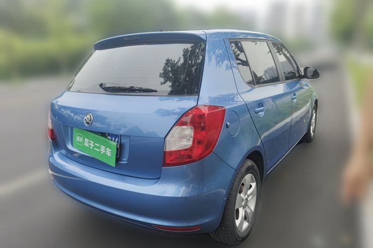 Used Skoda Fabia 2014 1.4L Manual Crystal Edition Rear Right 45 Deg