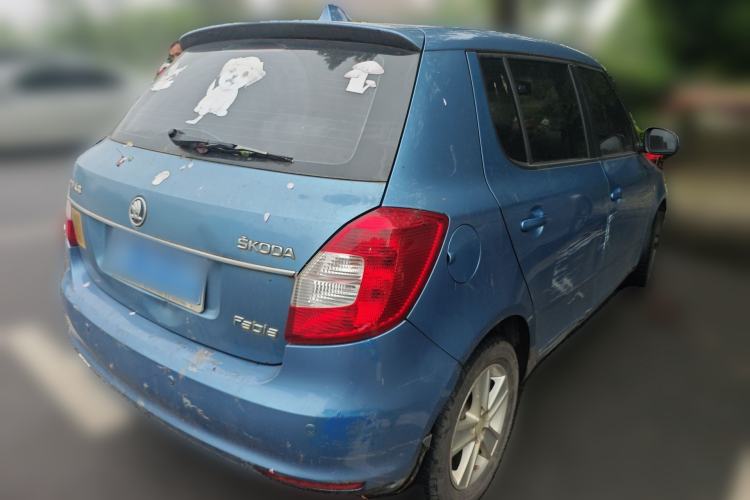 Used Skoda Fabia 2014 1.4L Manual Crystal Edition Rear Right 45 Deg