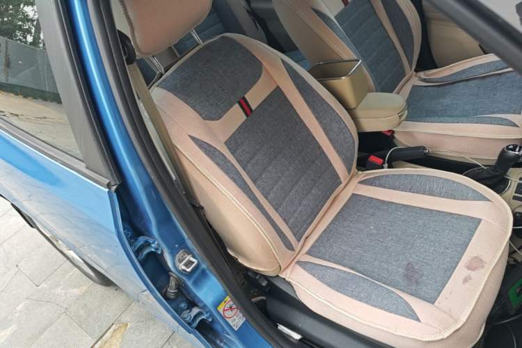Used Skoda Fabia 2014 1.4L Automatic Crystal Edition Right Front Seat