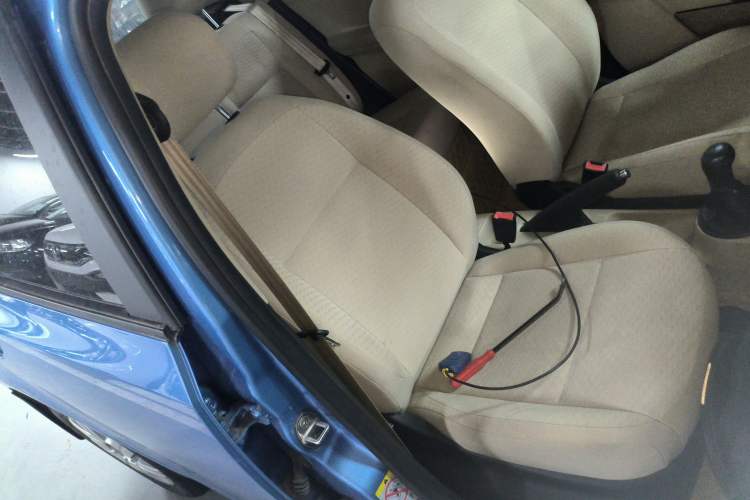 Used Skoda Fabia 2014 1.4L Manual Crystal Edition Right Front Seat