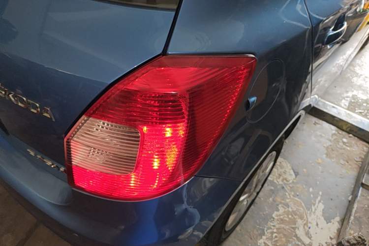 Used Skoda Fabia 2014 1.4L Manual Crystal Edition Right Rear Taillight