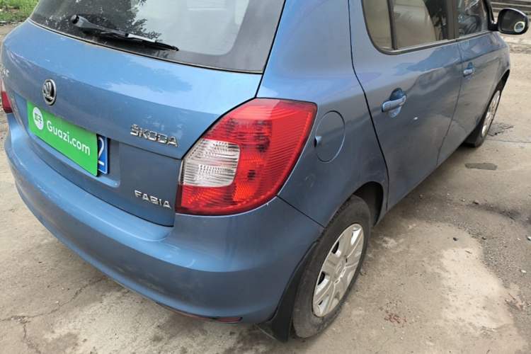 Used Skoda Fabia 2014 1.4L Manual Crystal Edition Right Rear Taillight