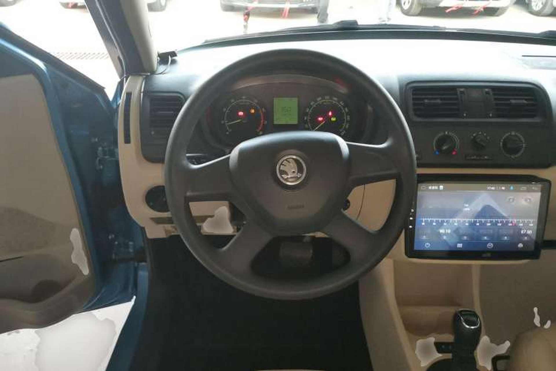 Used Skoda Fabia 2014 1.4L Automatic Crystal Edition Steering Wheel