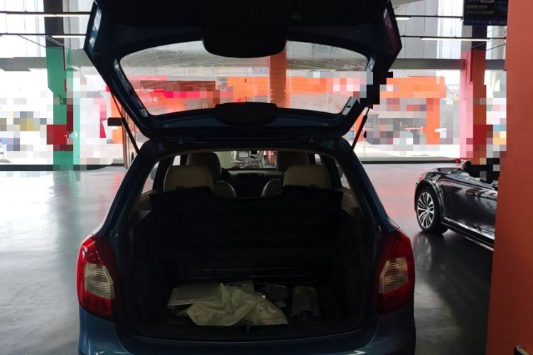 Used Skoda Fabia 2014 1.4L Automatic Crystal Edition Trunk