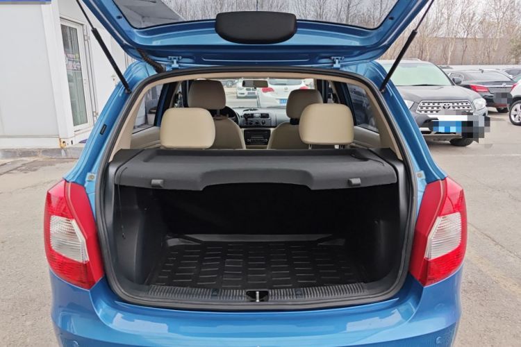 Used Skoda Fabia 2014 1.4L Manual Crystal Edition Trunk