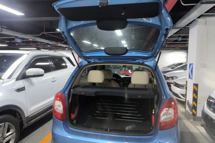 Used Skoda Fabia 2014 1.4L Manual Crystal Edition Trunk