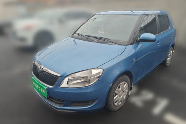Used Skoda Fabia 2014 1.4L Manual Crystal Edition