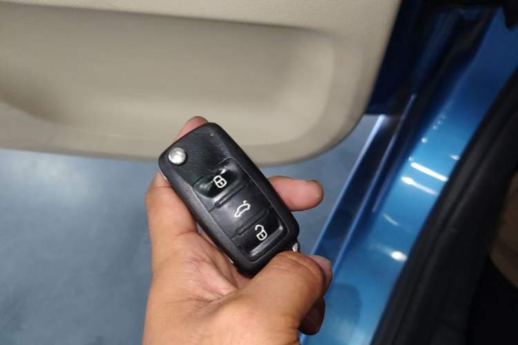 Used Skoda Fabia 2014 1.4L Automatic Crystal Edition Vehicle Key