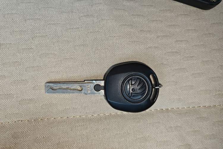 Used Skoda Fabia 2014 1.4L Manual Crystal Edition Vehicle Key