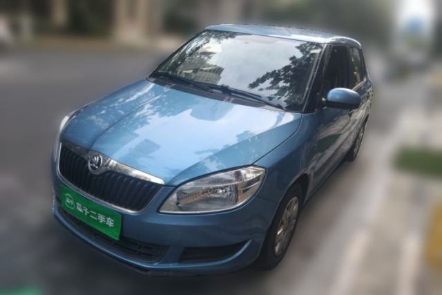 Used Skoda Fabia 2014 1.4L Automatic Crystal Edition
