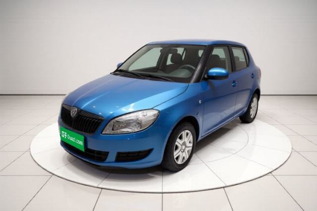 Used Skoda Fabia 2014 1.4L Automatic Crystal Edition