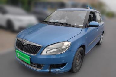 Used Skoda Fabia 2014 1.4L Automatic Crystal Edition