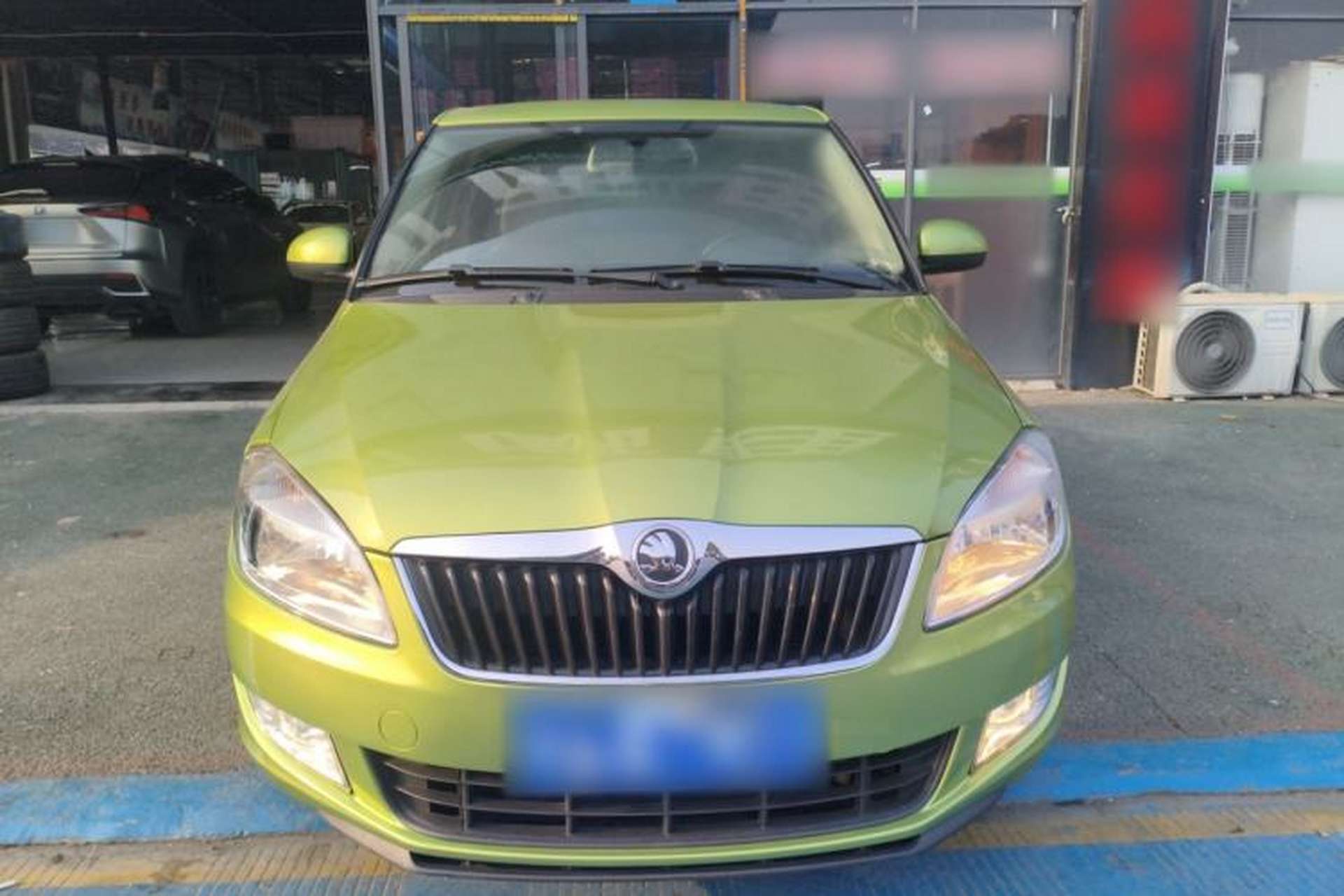 Used Skoda Fabia 2014 1.4L Automatic Crystal Edition Front
