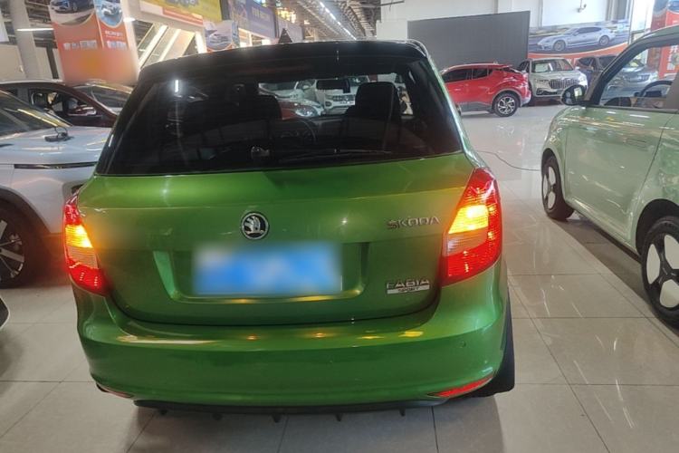 Used Skoda Fabia 2014 1.6L Automatic Sport Edition Rear