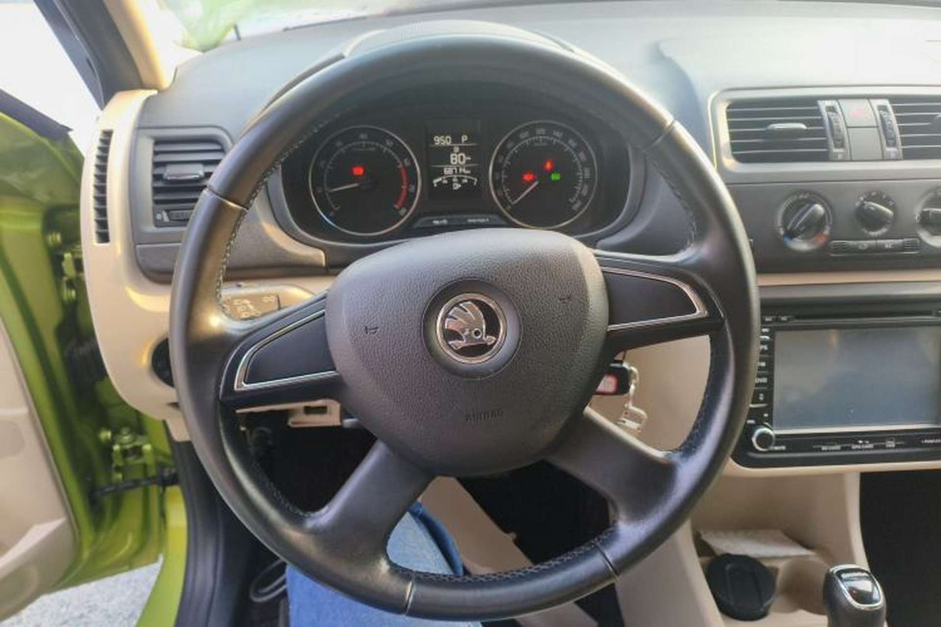 Used Skoda Fabia 2014 1.4L Automatic Crystal Edition Steering Wheel