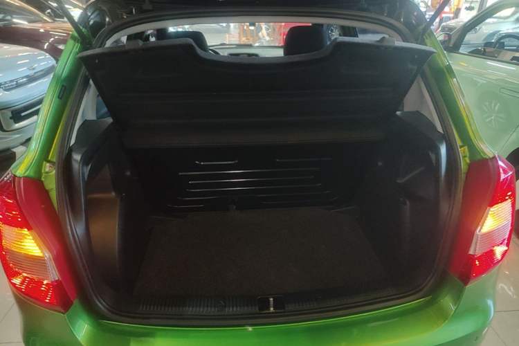Used Skoda Fabia 2014 1.6L Automatic Sport Edition Trunk