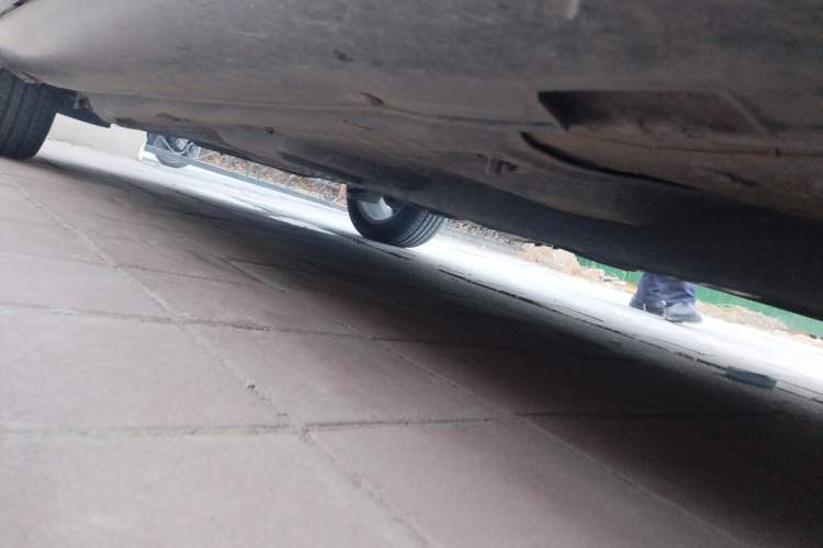 Used Skoda Fabia 2014 1.6L Scout Chassis Front Right