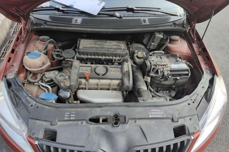 Used Skoda Fabia 2014 1.4L Automatic Crystal Edition Engine Bay
