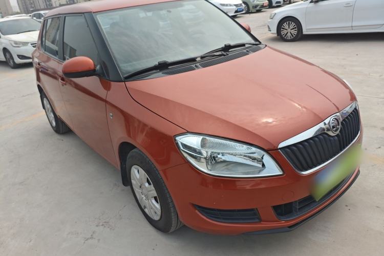 Used Skoda Fabia 2014 1.4L Automatic Crystal Edition Exterior 1