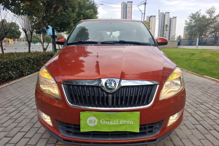 Used Skoda Fabia 2014 1.4L Automatic Crystal Edition Front