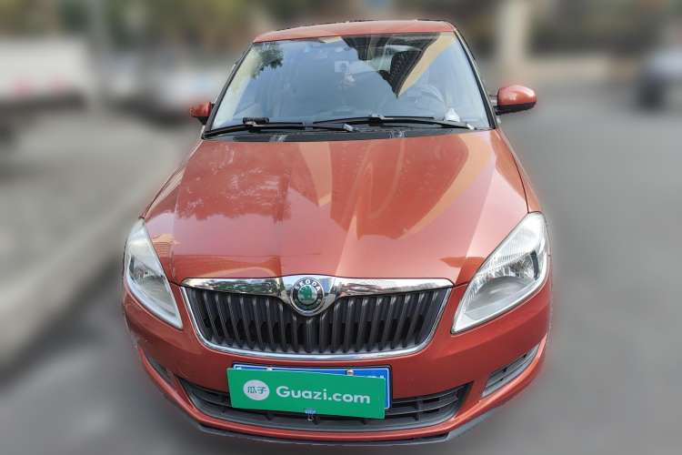 Used Skoda Fabia 2014 1.4L Automatic Crystal Edition Front