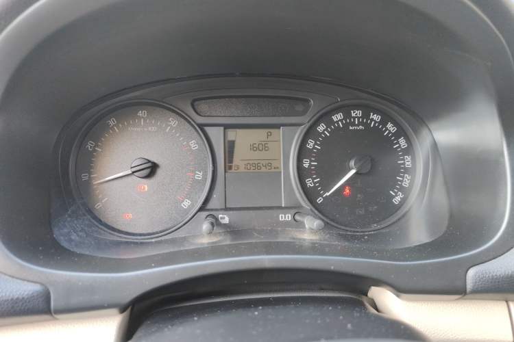 Used Skoda Fabia 2014 1.4L Automatic Crystal Edition Instrument Cluster