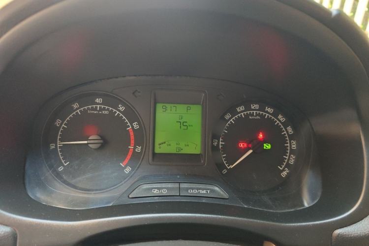 Used Skoda Fabia 2014 1.4L Automatic Crystal Edition Instrument Cluster