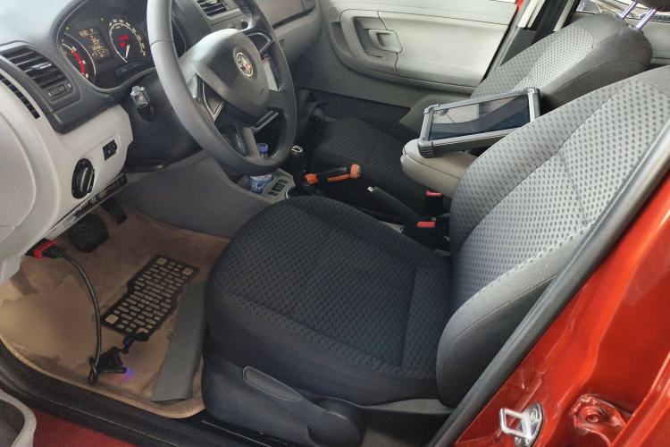 Used Skoda Fabia 2014 1.4L Automatic Crystal Edition Left Front Seat