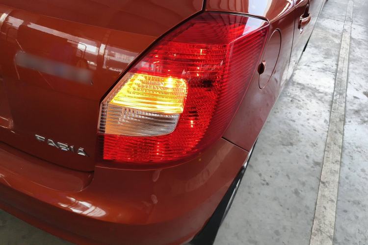 Used Skoda Fabia 2014 1.4L Automatic Crystal Edition Right Rear Taillight
