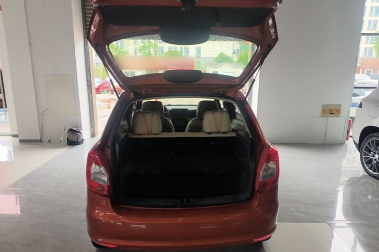 Used Skoda Fabia 2014 1.4L Automatic Crystal Edition Trunk