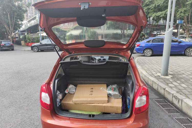 Used Skoda Fabia 2014 1.4L Automatic Crystal Edition Trunk