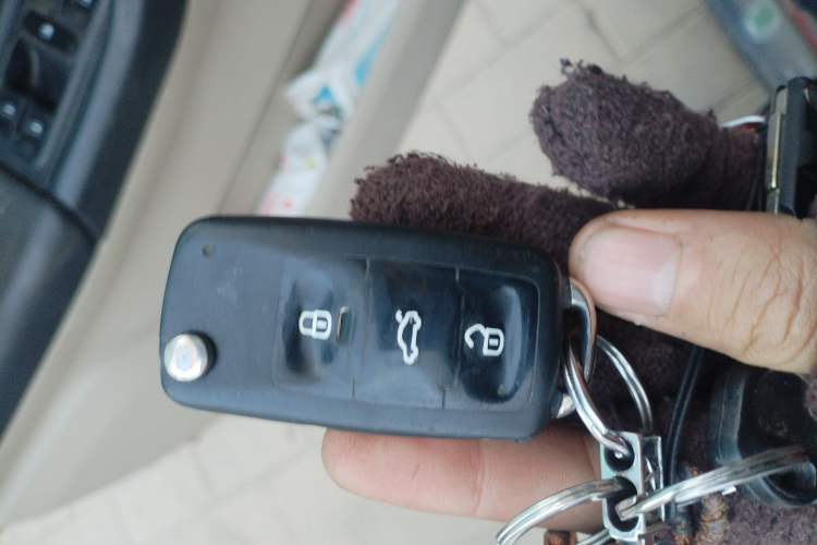 Used Skoda Fabia 2014 1.6L Scout Vehicle Key