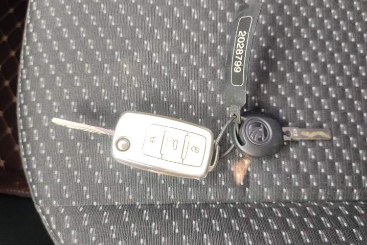 Used Skoda Fabia 2014 1.6L Automatic Sport Edition Vehicle Key