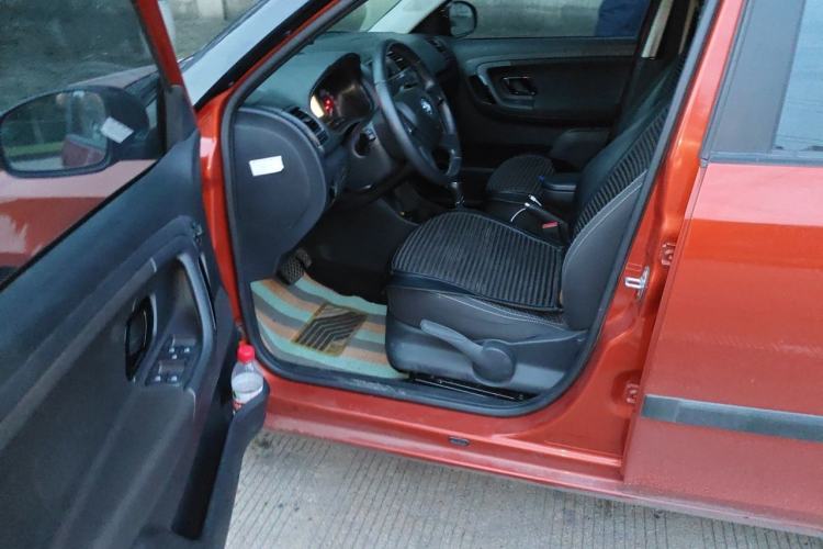 Used Skoda Fabia 2014 1.6L Automatic Sport Edition Driver Seat