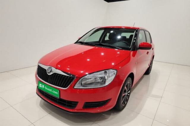 Used Skoda Fabia 2014 1.4L Automatic Crystal Edition