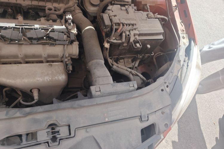 Used Skoda Fabia 2014 1.4L Automatic Crystal Edition Engine Bay Left