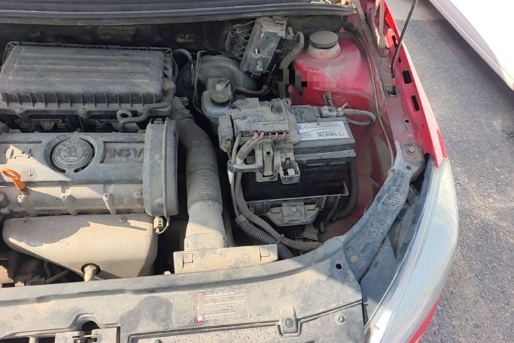 Used Skoda Fabia 2014 1.4L Manual Crystal Edition Engine Bay Left